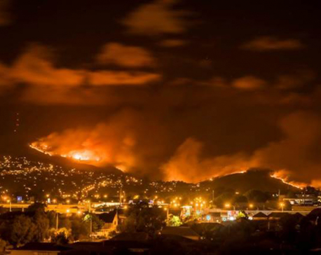 Firefighters battle to contain New Zealand wildfire as 1,000 evacuated